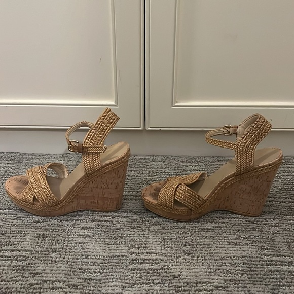 Stuart Weitzman cork wedge sandals - Picture 6 of 6